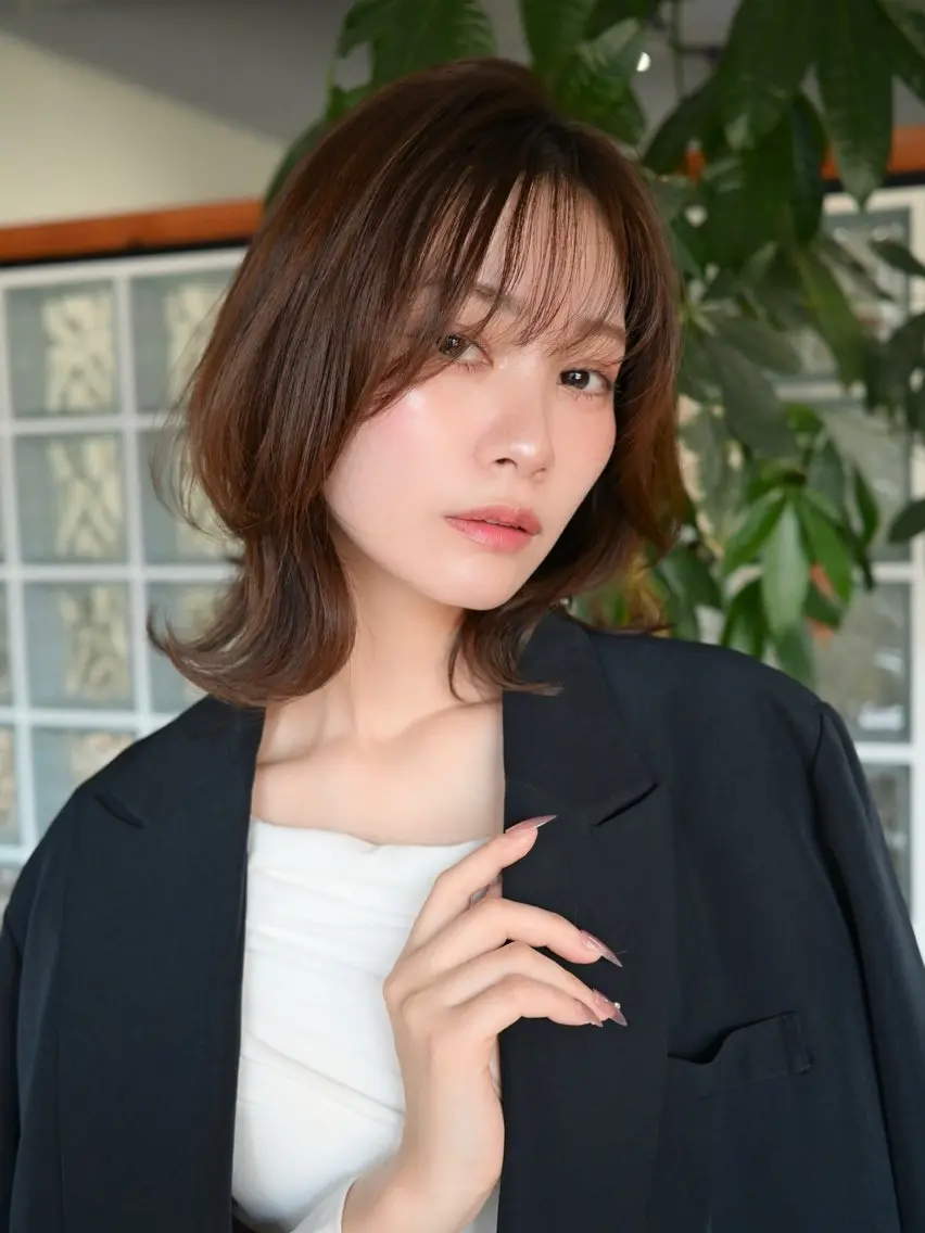 ミディアム カット ヘアカラー IWT KEIZOのヘアスタイル