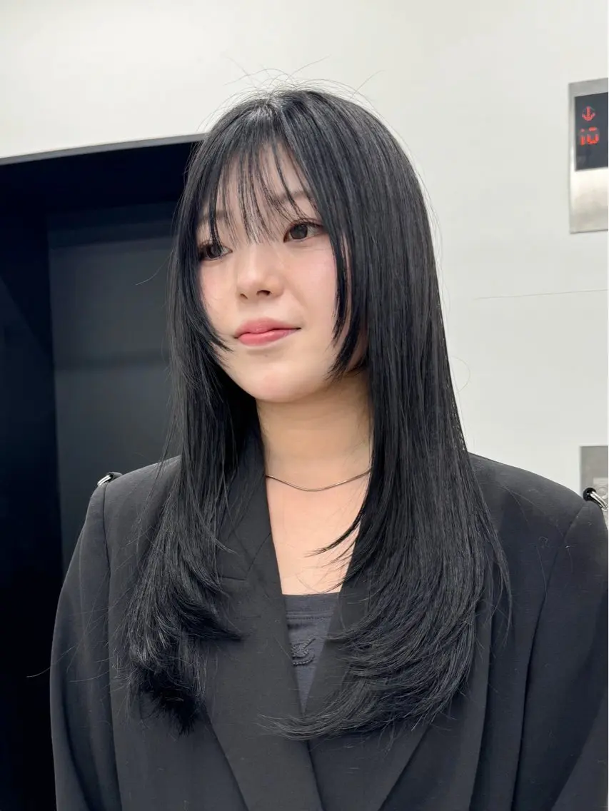 ロング カラー 韓国風ヘア レイヤーカット 美髪矯正 韓国レイヤーのヘアスタイル