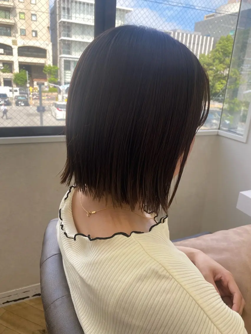 ショート カラー ボブ [メンズカット］日高 伸太朗tocca船橋のヘアスタイル