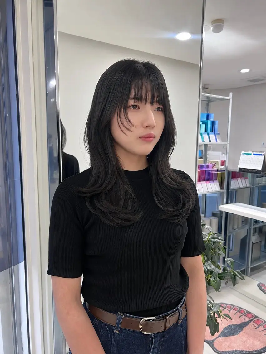 セミロング カラー カット ヘアカラー トリートメント ヘアセット 🖤:抜け感×大人 スタイル/Aoiのヘアスタイル