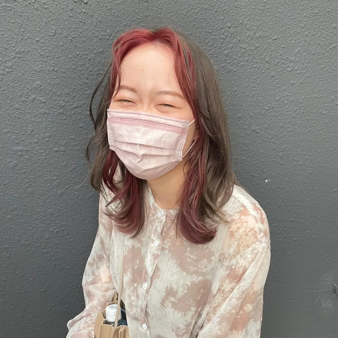 セミロング カラー ミストバング  フェイスフレーミング グレージュ インナーカラー ピンクカラー カット ヘアカラー ✨受賞歴多数✨ボブ• ショート🕊藤原朋也のヘアスタイル