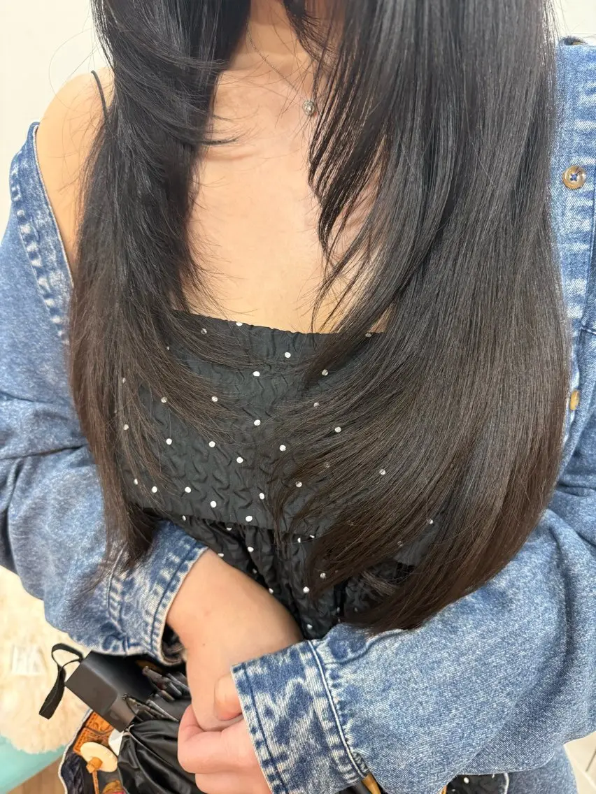 ロング レイヤーカット ロング fenice natsumiのヘアスタイル