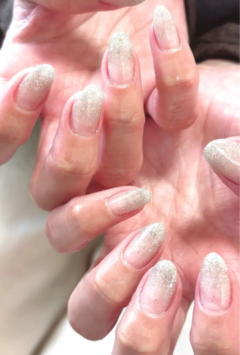 ネイル フラッシュネイル ジェルネイル キラキラネイル マグネットネイル ニュアンスネイル ハンドネイル tamu nail 金町のネイルデザイン
