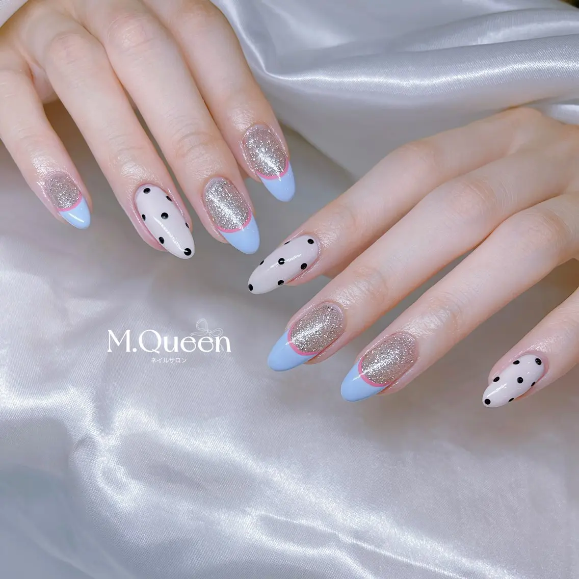 ネイル MQueen ネイルサロンのネイルデザイン