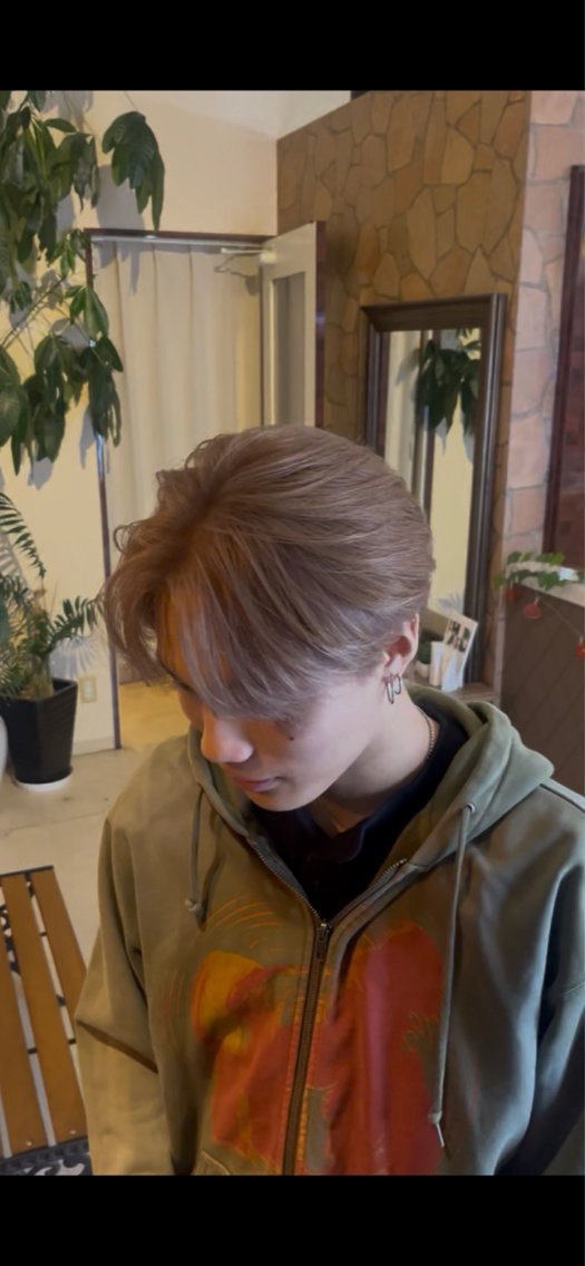 メンズ メンズブリーチ ヘアカラー 藤本 哲平のヘアスタイル
