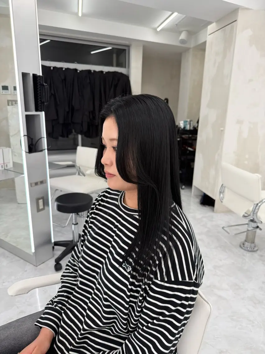 ロング カラー アッシュ ベージュカラー ブリーチ ケアブリーチ ダブルカラー ヘアカラー トリートメント 透明感カラー 💋🩷りなのヘアスタイル