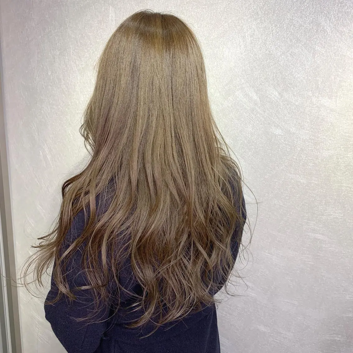 ロング カラー ヘアアレンジ ハイライトカラー ハイライト ヘアカラー トリートメント 江藤 星史のヘアスタイル