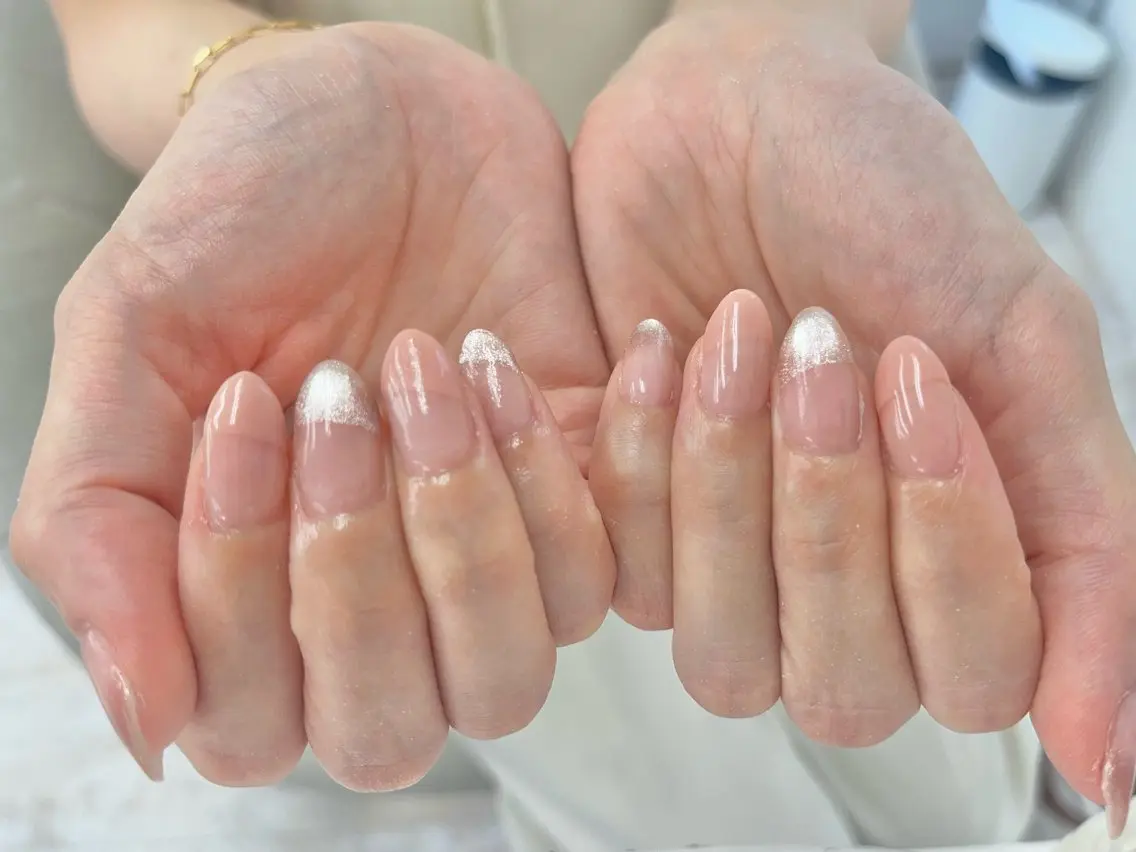 ネイル フレンチネイル マグネットネイル ハンドネイル Bianca赤羽 信末のネイルデザイン