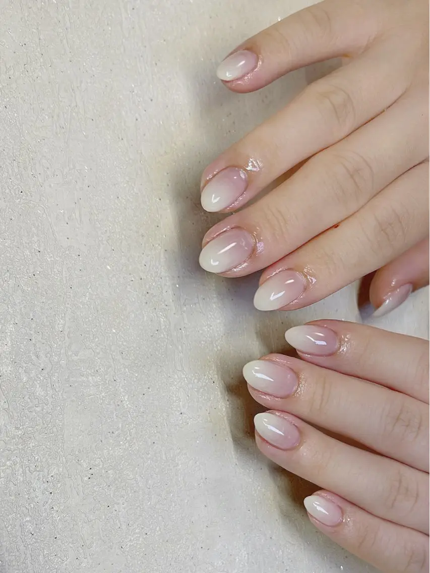 ネイル グラデーション Minami Nailのネイルデザイン