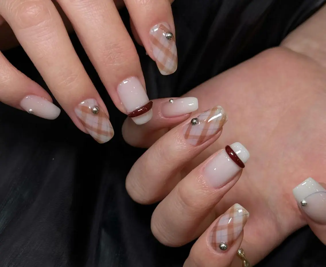 ネイル ハンドネイル エリ🫧 nail池袋東口のネイルデザイン