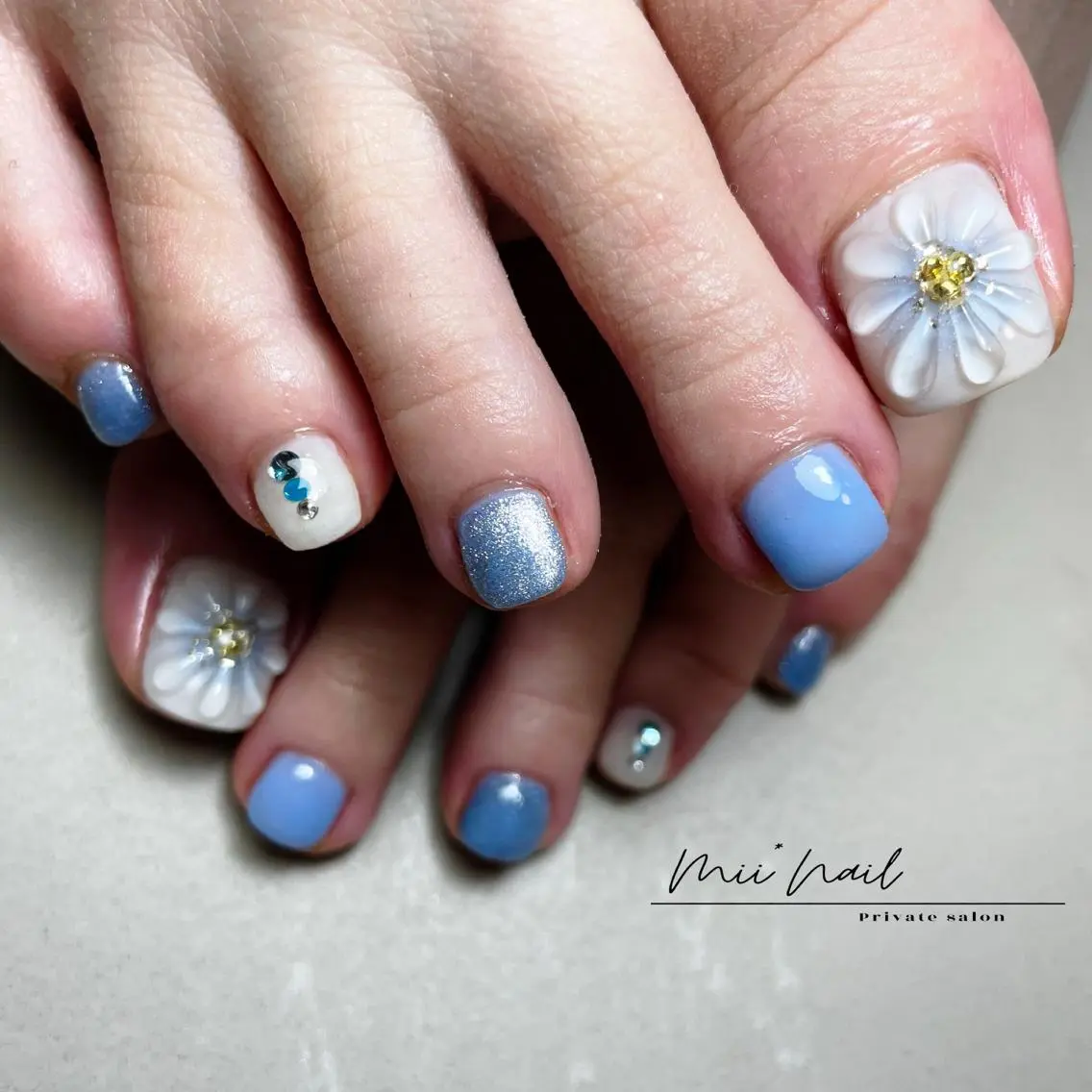 ネイル フットネイル MII*NAIL／ 美フォルムsalonのネイルデザイン