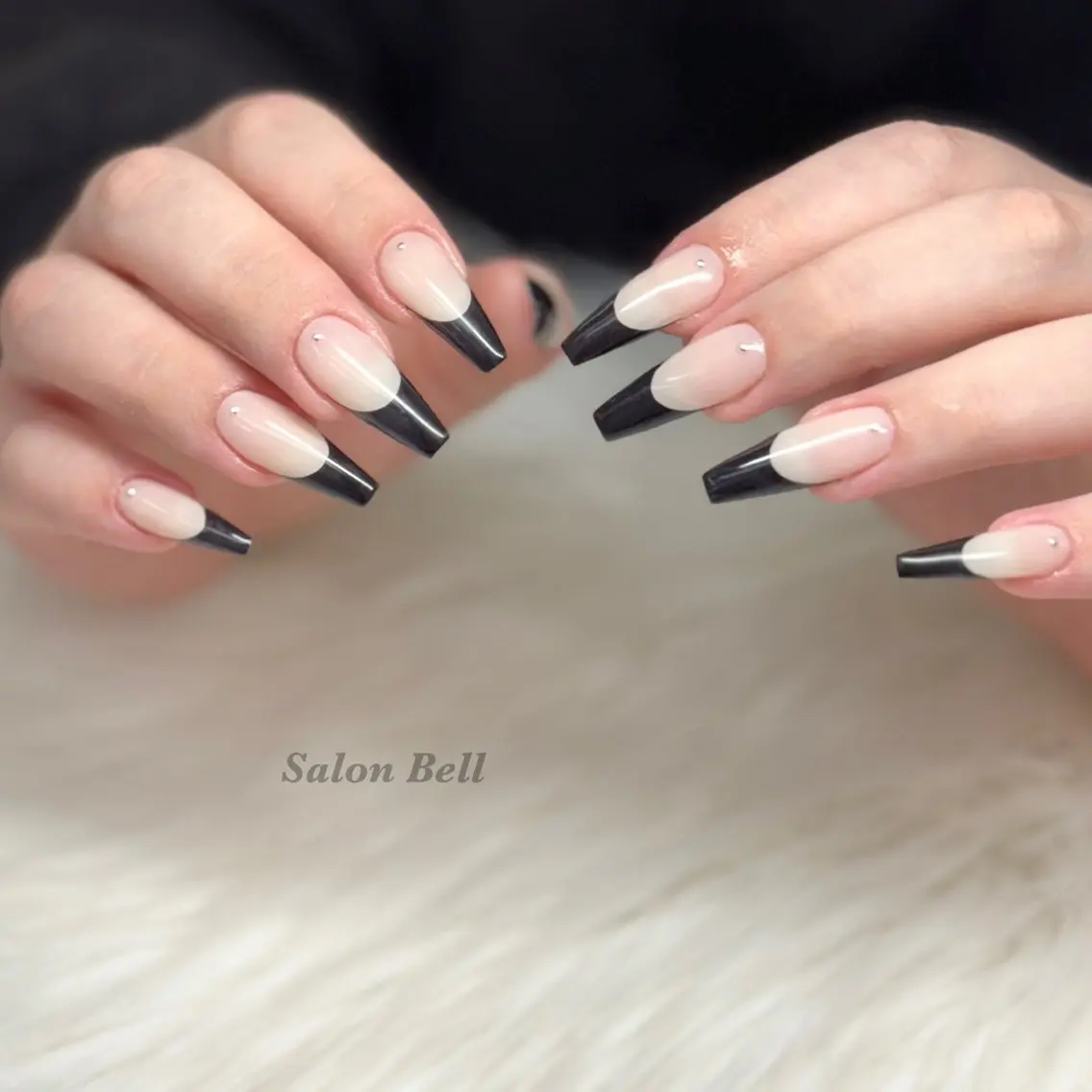 ハンド💅🏻オフ込み【フレンチ】の写真