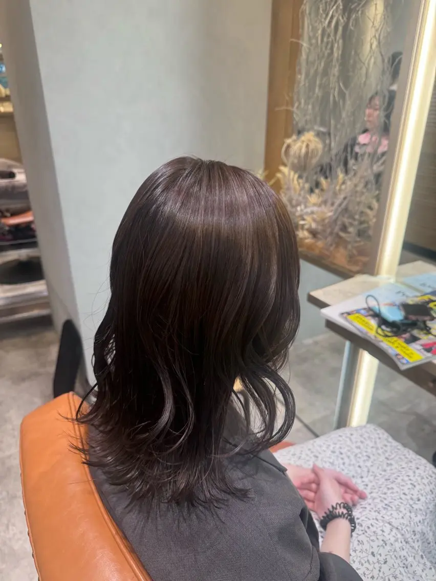 セミロング カラー ブラウンカラー ☁️olelo国立 ☁️Minoriのヘアスタイル
