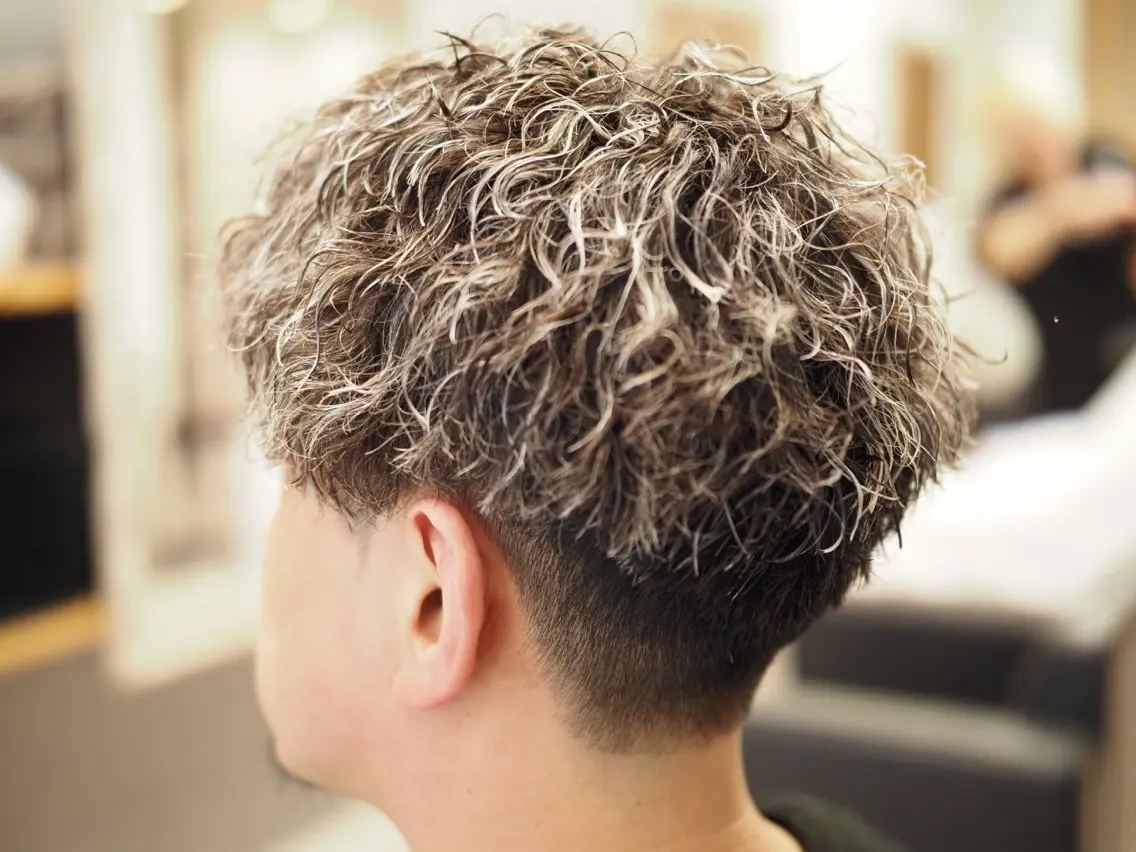 カラー パーマ メンズ カット ヘアカラー パーマ メンズ特化/パーマ/ フェードWATARUのヘアスタイル