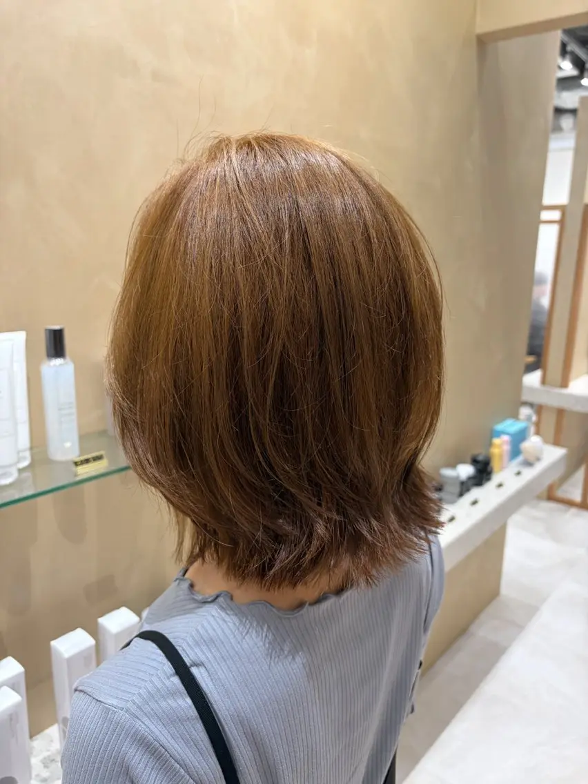 ショート カラー ボブレイヤー ベージュカラー ボブ レイヤーカット カット ヘアカラー トリートメント 🫧艶髪ボブ🫧 チカのヘアスタイル