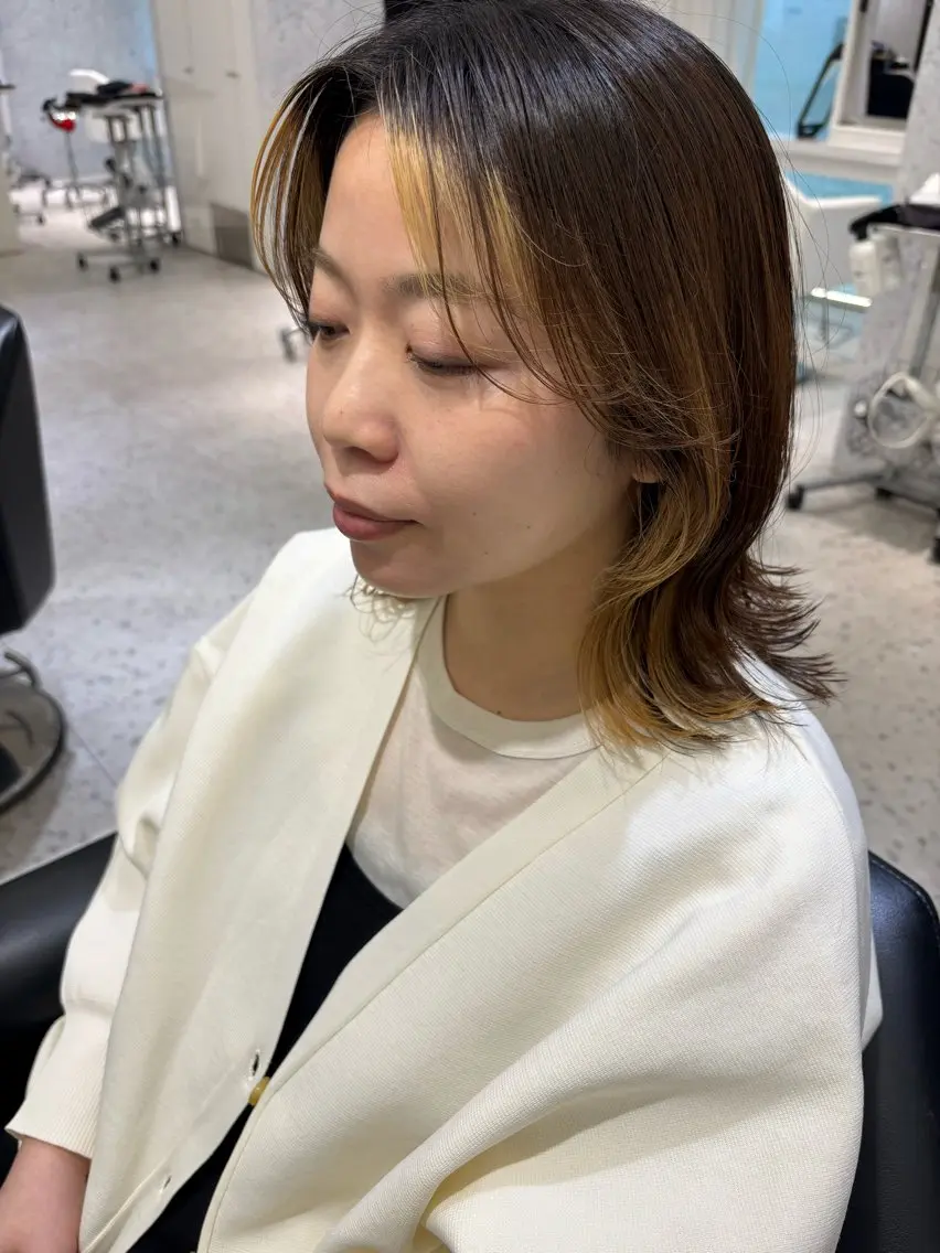 ミディアム カラー 韓国風ヘア レイヤーカット 山田 ひかりのヘアスタイル