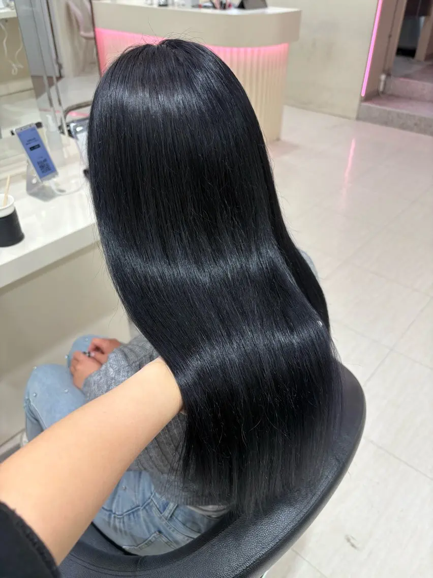ロング カラー ヘアアレンジ ヘアカラー トリートメント 💟RINNA 艶カラー💟のヘアスタイル