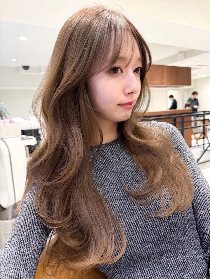 ロング ヘアカラー 透明感カラー Lity🤍ྀིaiのヘアスタイル