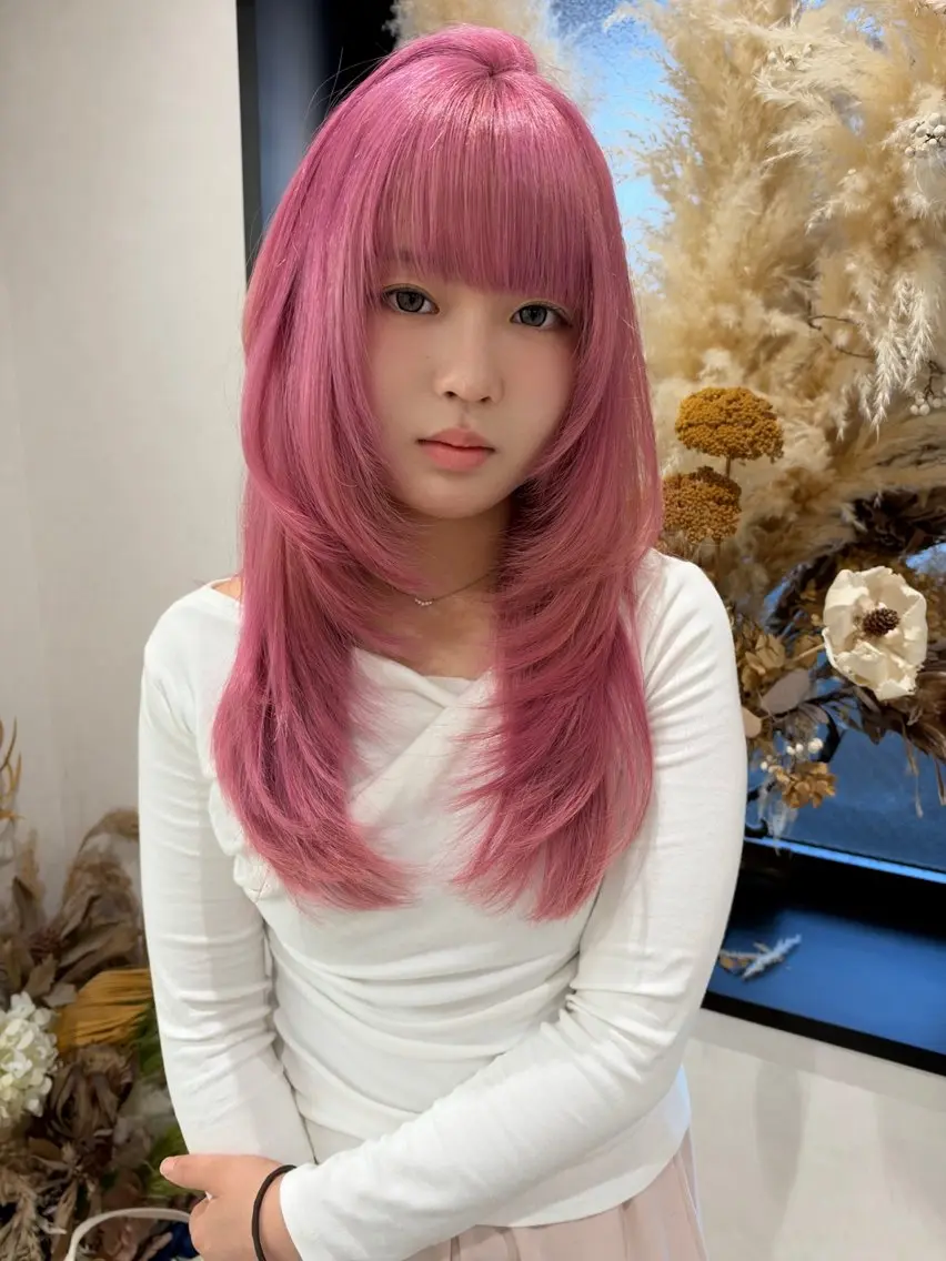 セミロング カラー ピンクカラー 顔まわりレイヤー レイヤーカット カット ヘアカラー トリートメント 𝐑𝐲𝐮𝐤𝐢 【店長】ALEAPのヘアスタイル