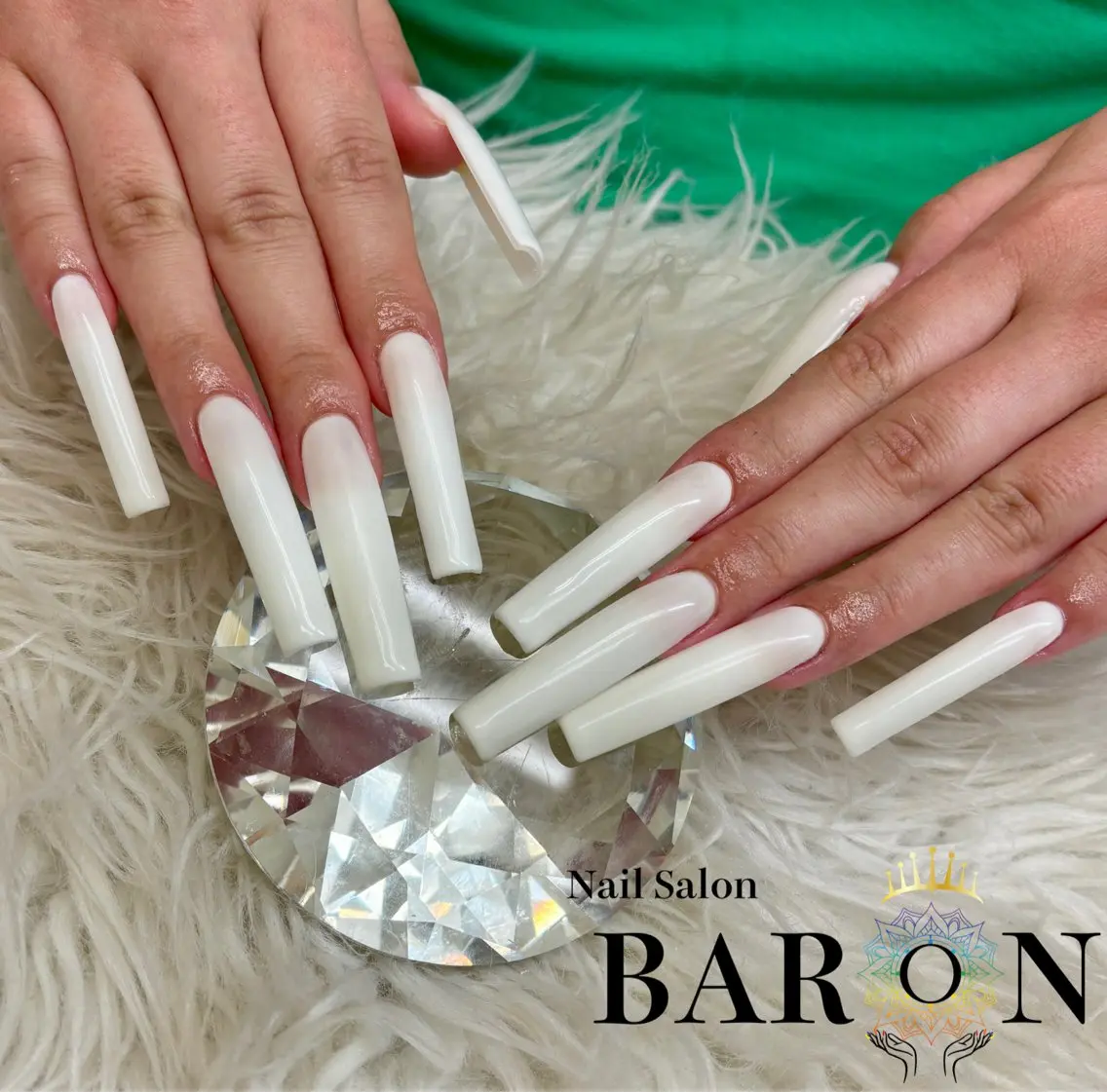 ネイル ハンドネイル BARON MIUのネイルデザイン