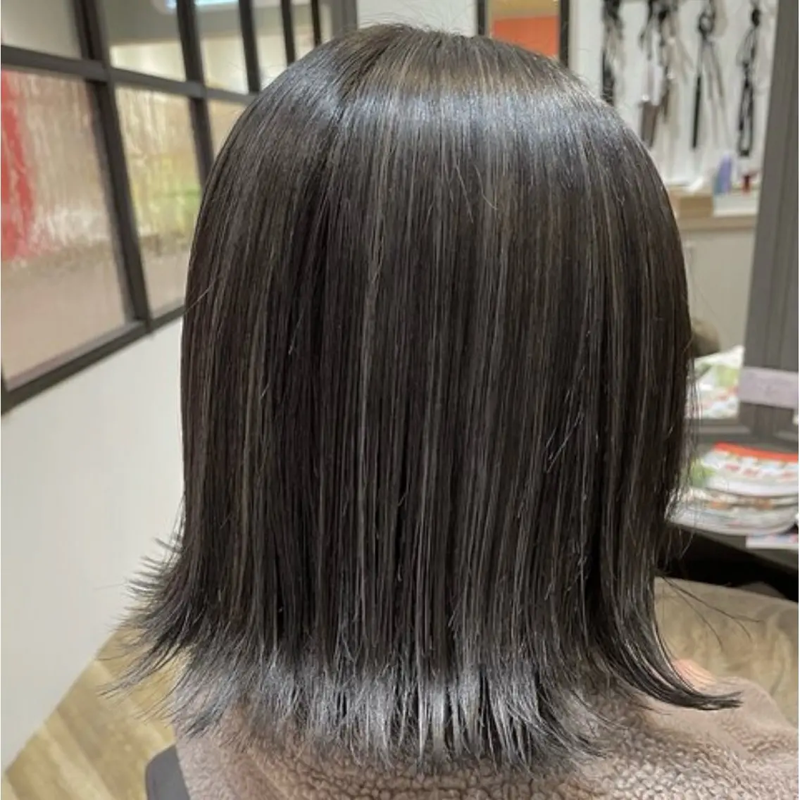ミディアム ハイライト 《ショートモデル》 服部未夢のヘアスタイル