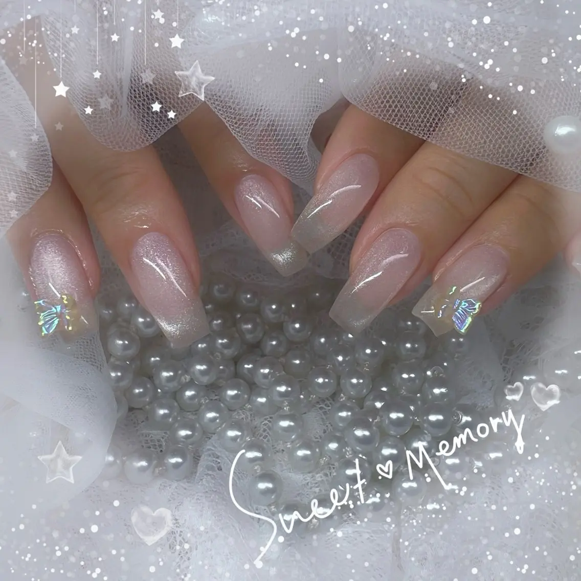 ネイル チークネイル フレンチネイル ガーリー ガラスフレンチ グラデーション Chill Nailsalonのネイルデザイン