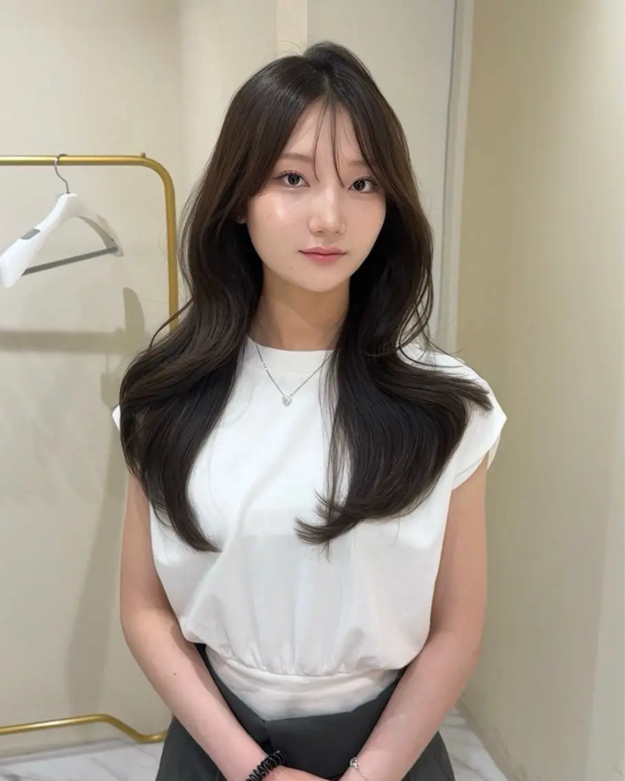 ロング カラー 大人韓国レイヤ ー特化|角岡泉希🩶のヘアスタイル