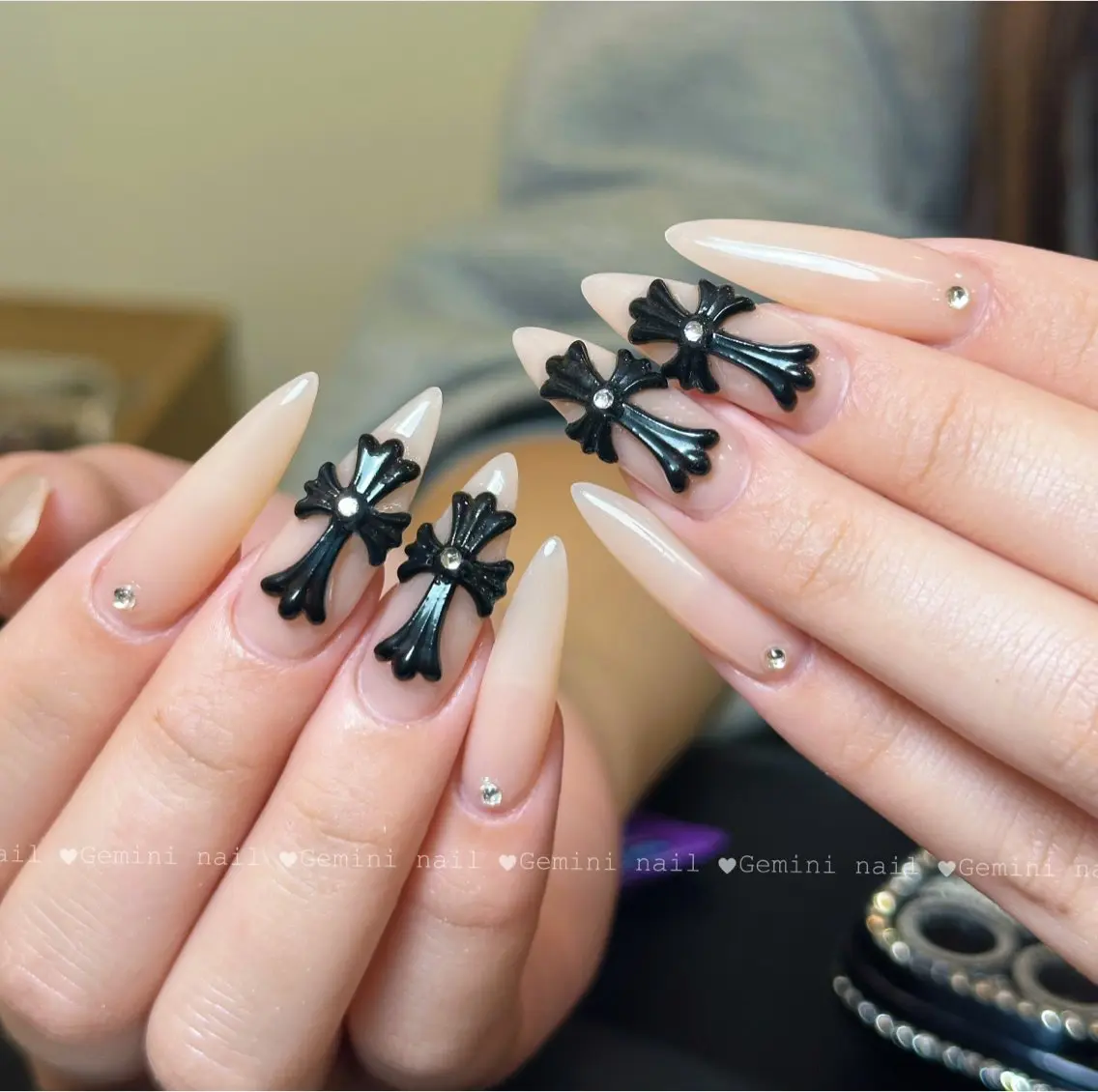 ネイル ワンカラーネイル ネイルチップ Gemini nail.Yukiのネイルデザイン