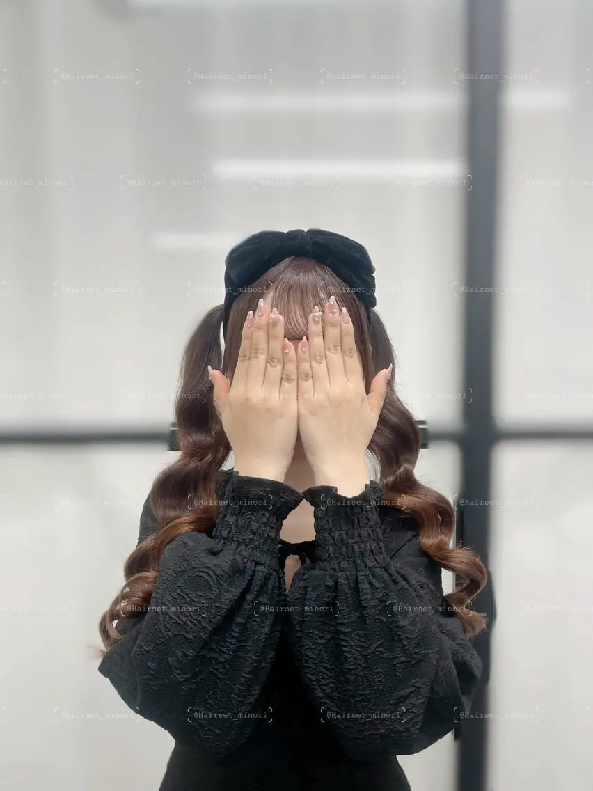 セミロング ヘアアレンジ ツインテール ヨシンモリ ヘアセット Hairset minoriのヘアスタイル