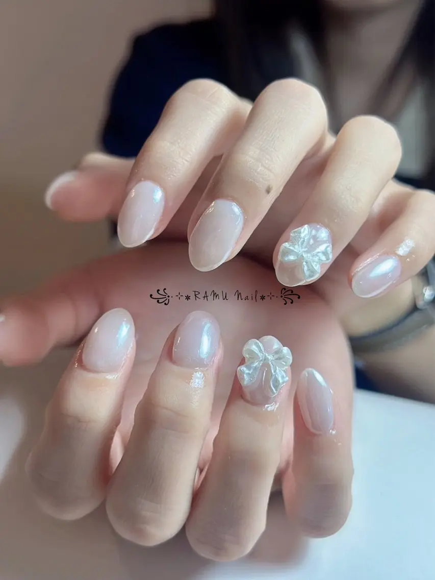 ネイル チークネイル フレンチネイル グラデーション キラキラネイル 韓国ネイル ハンドネイル RAMU_Nail 池袋店のネイルデザイン