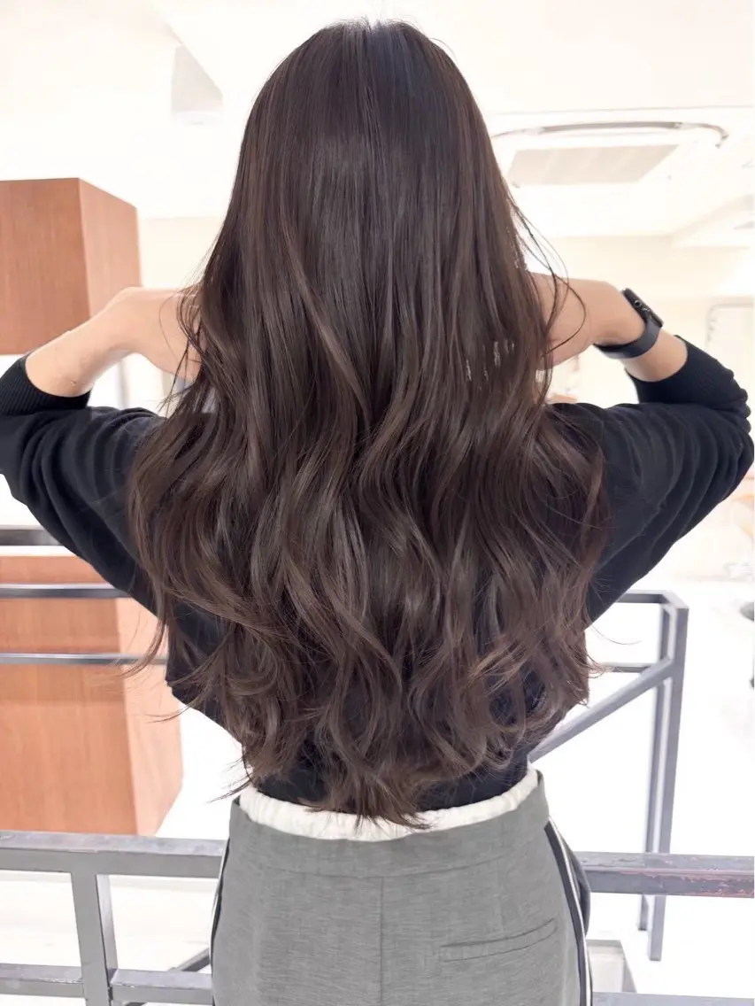 ミディアム カラー ヘアカラー 艶髪透明感カラー / まあやのヘアスタイル