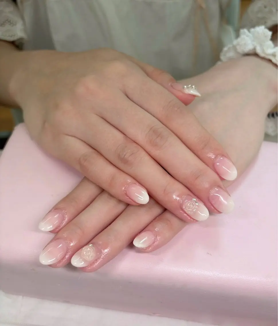 オフ込み🎀【ハンド】カラーグラデーション💗(指定色)の写真