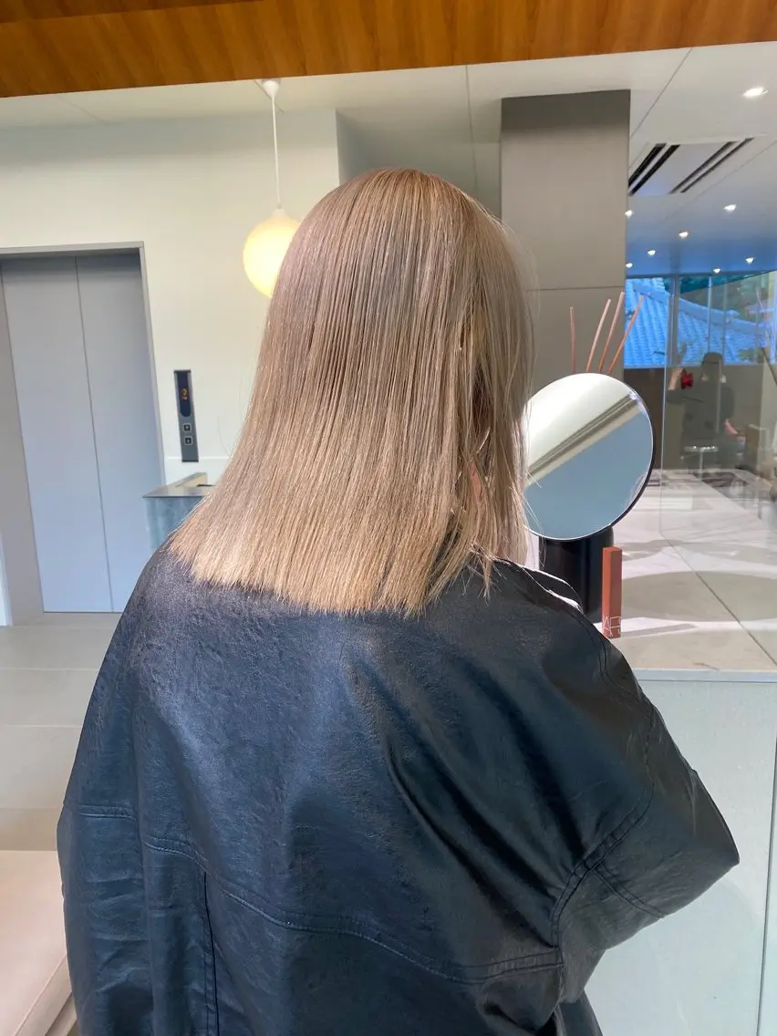 ロング カラー ロング ☪️ブリーチ特化施術 /レイヤー🪽aiのヘアスタイル