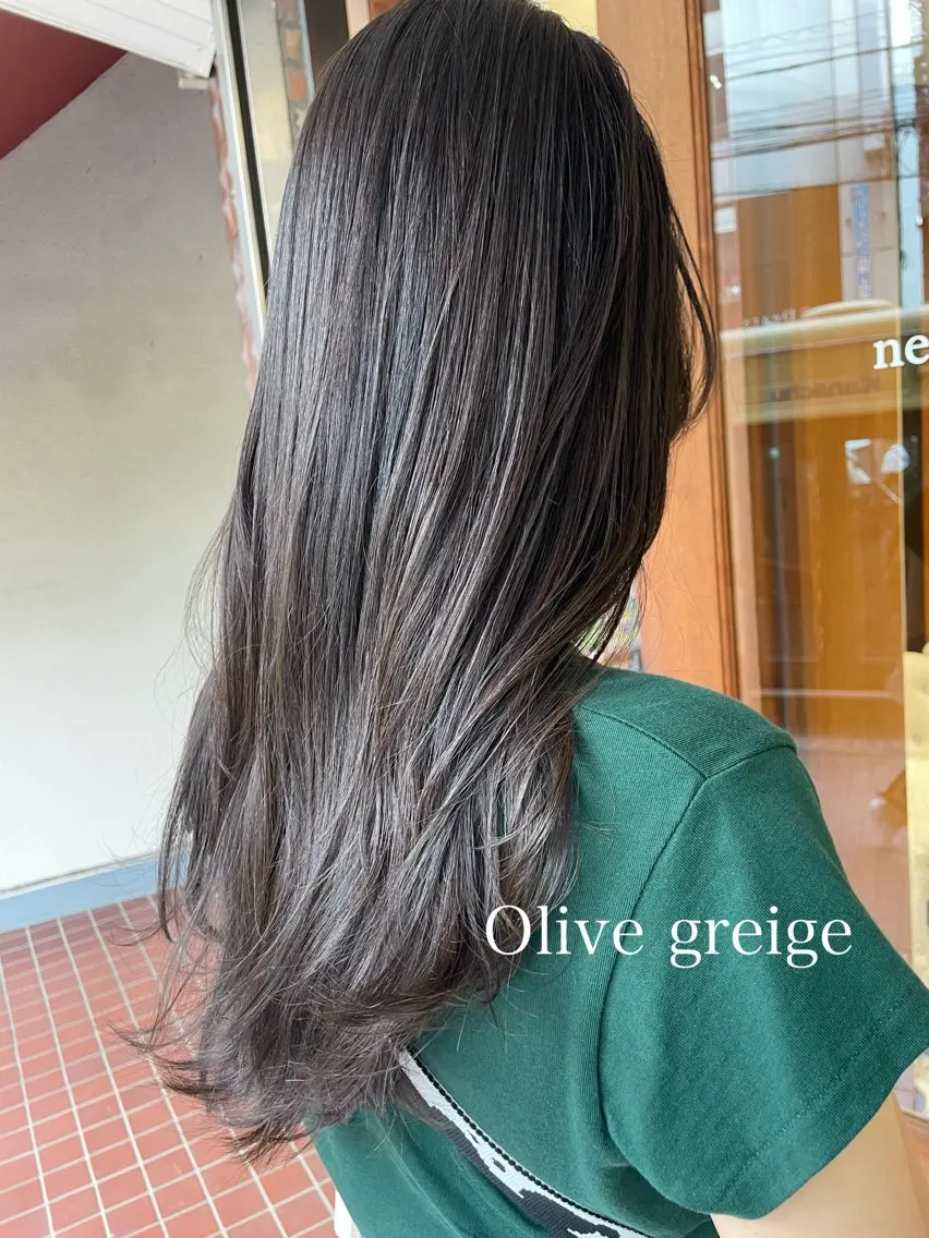 ロング カラー アディクシーカラー グレージュ オリーブグレージュ オリーブグレー 髪質改善 清水 ちひろ ✄トップスタイリストのヘアスタイル