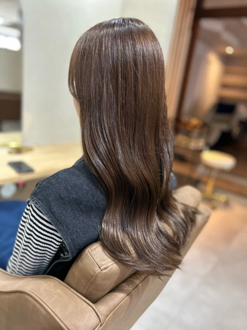 ロング カラー ヘアカラー Loa misakiのヘアスタイル