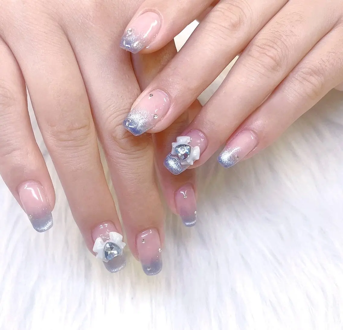ネイル ハンドネイル ハンドケア queen nailのネイルデザイン