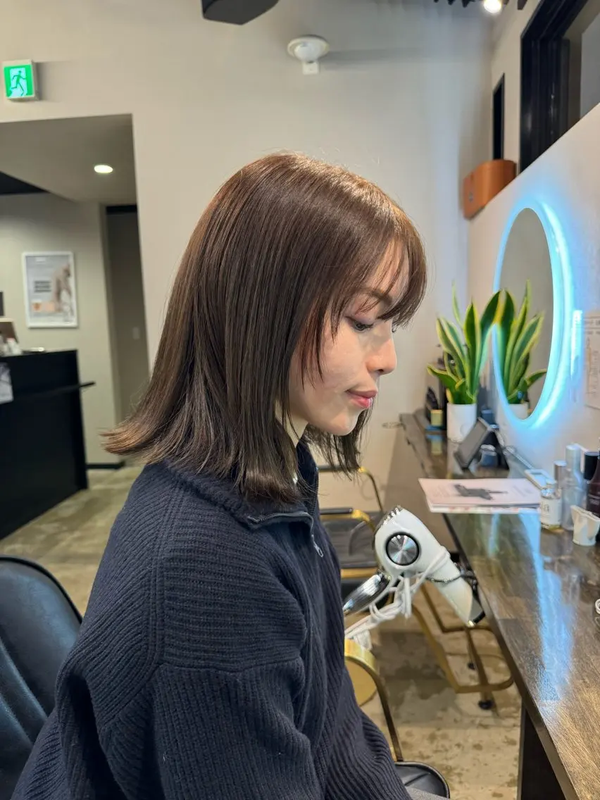 ミディアム 川内 樹のヘアスタイル