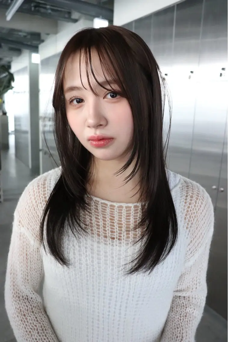 セミロング カット トリートメント 勝谷 悟史のヘアスタイル