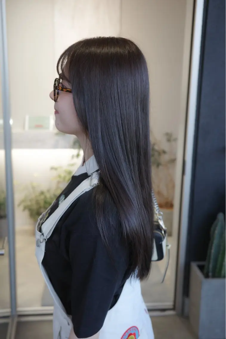 ロング カラー ヘアアレンジ hiide sisiのヘアスタイル