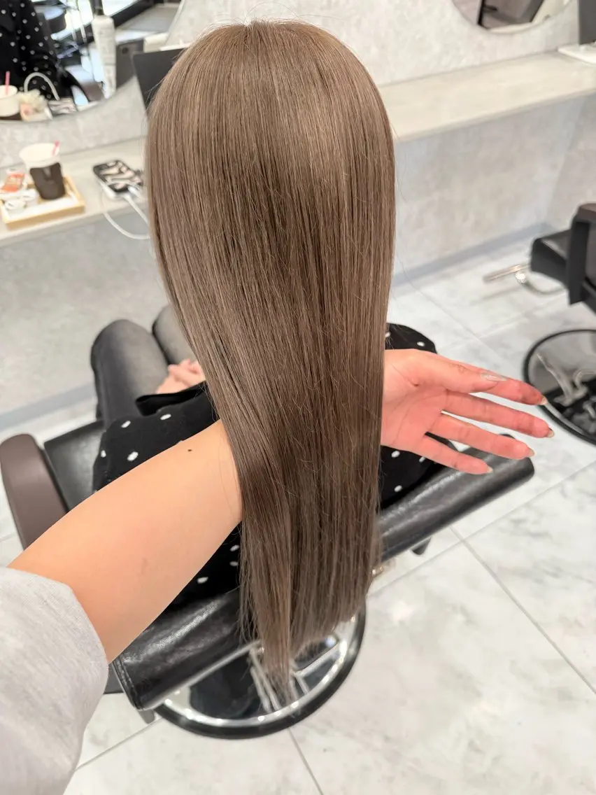 ロング カラー 🌺ハイトーン🌺 矢葺 なぎさ🌺🌺のヘアスタイル