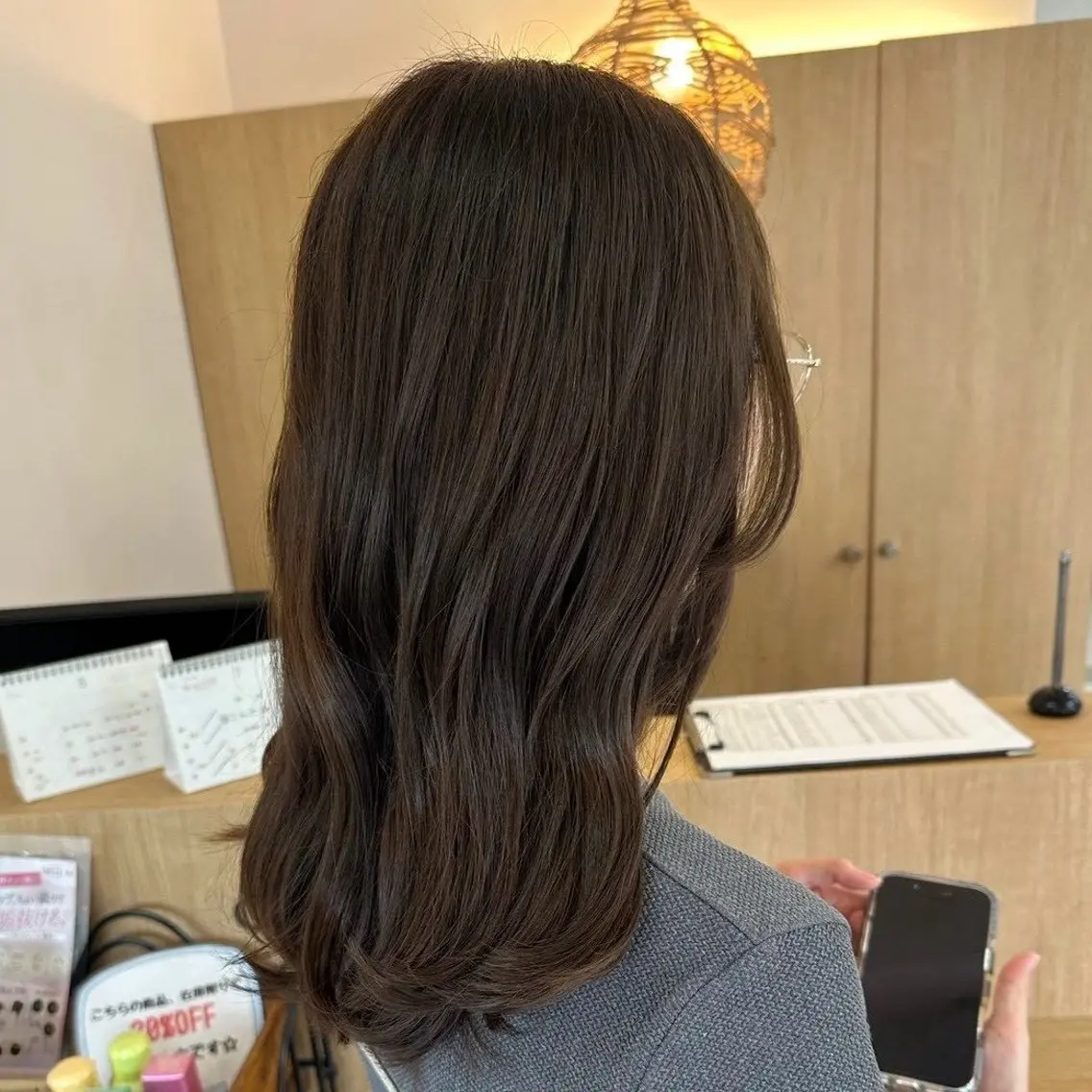 セミロング カラー ブラウンカラー 透明感カラー ナチュラルブラウン トリートメント カット ヘアカラー 近藤 優羽のヘアスタイル