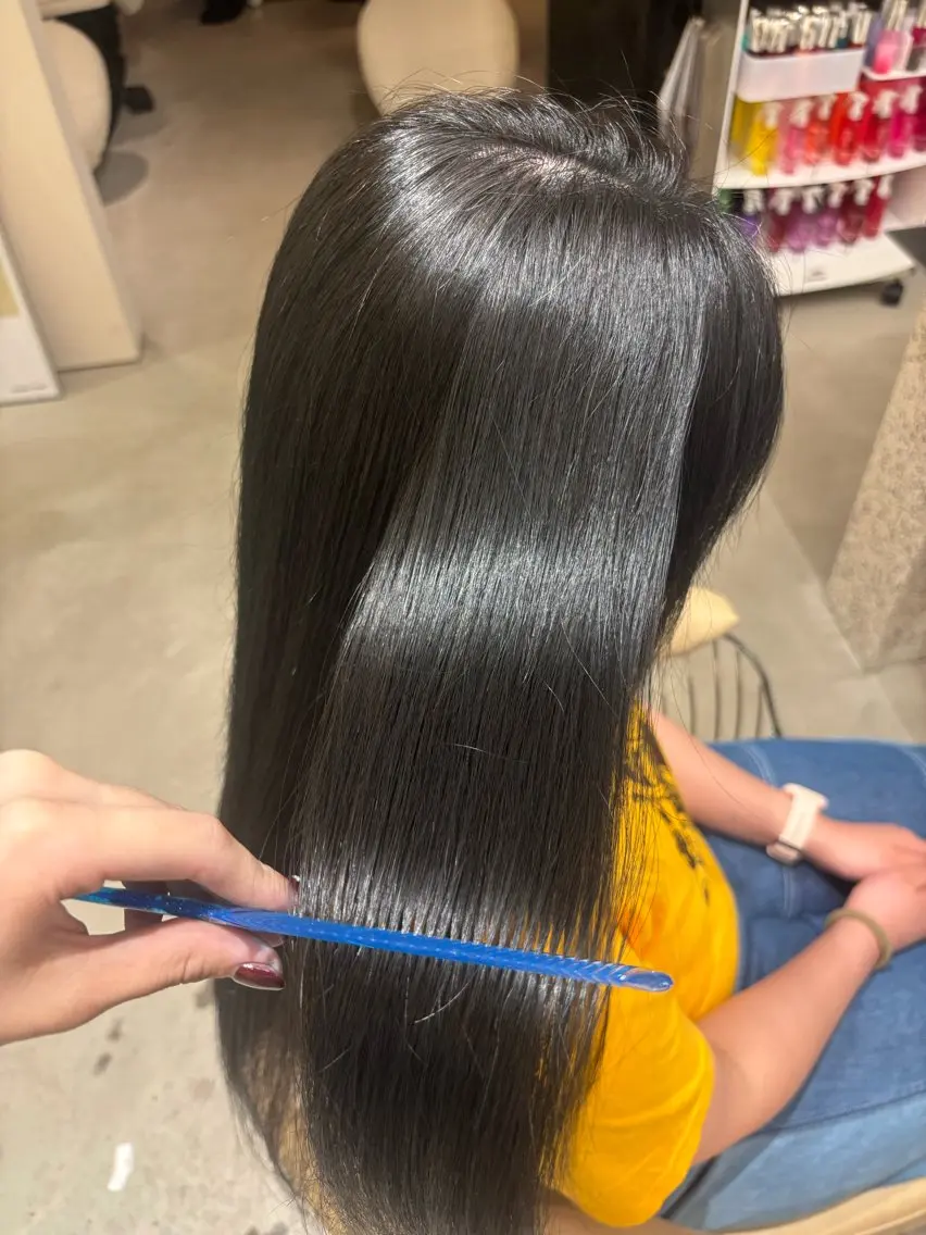 カラー 坂本 温のヘアスタイル