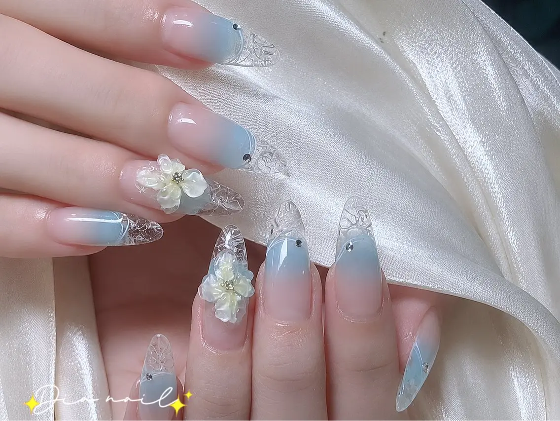 ネイル フットネイル 韓国ネイル レース マグネットネイル ニュアンスネイル ハンドネイル Dia nail サロンのネイルデザイン