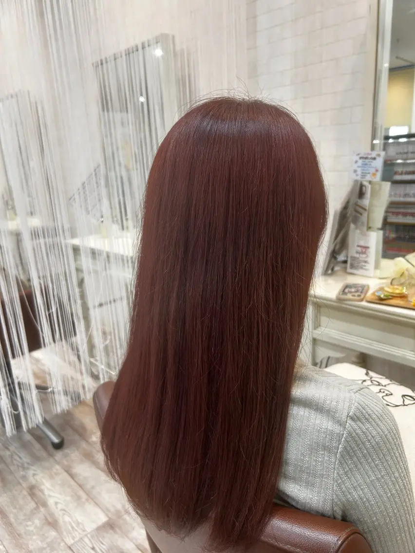 ロング カラー 小黒 康平のヘアスタイル