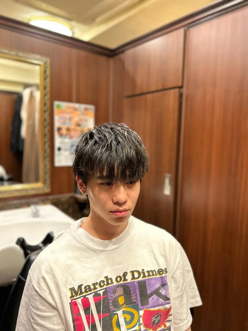 ショート ウルフカット 西本 健斗のヘアスタイル