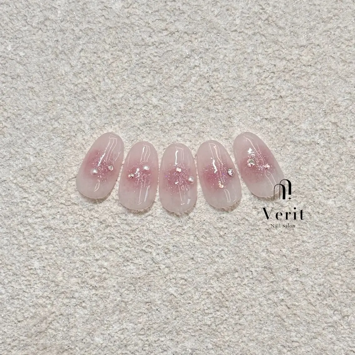 ネイル アートネイル Kurumi (Verit大森店)のネイルデザイン