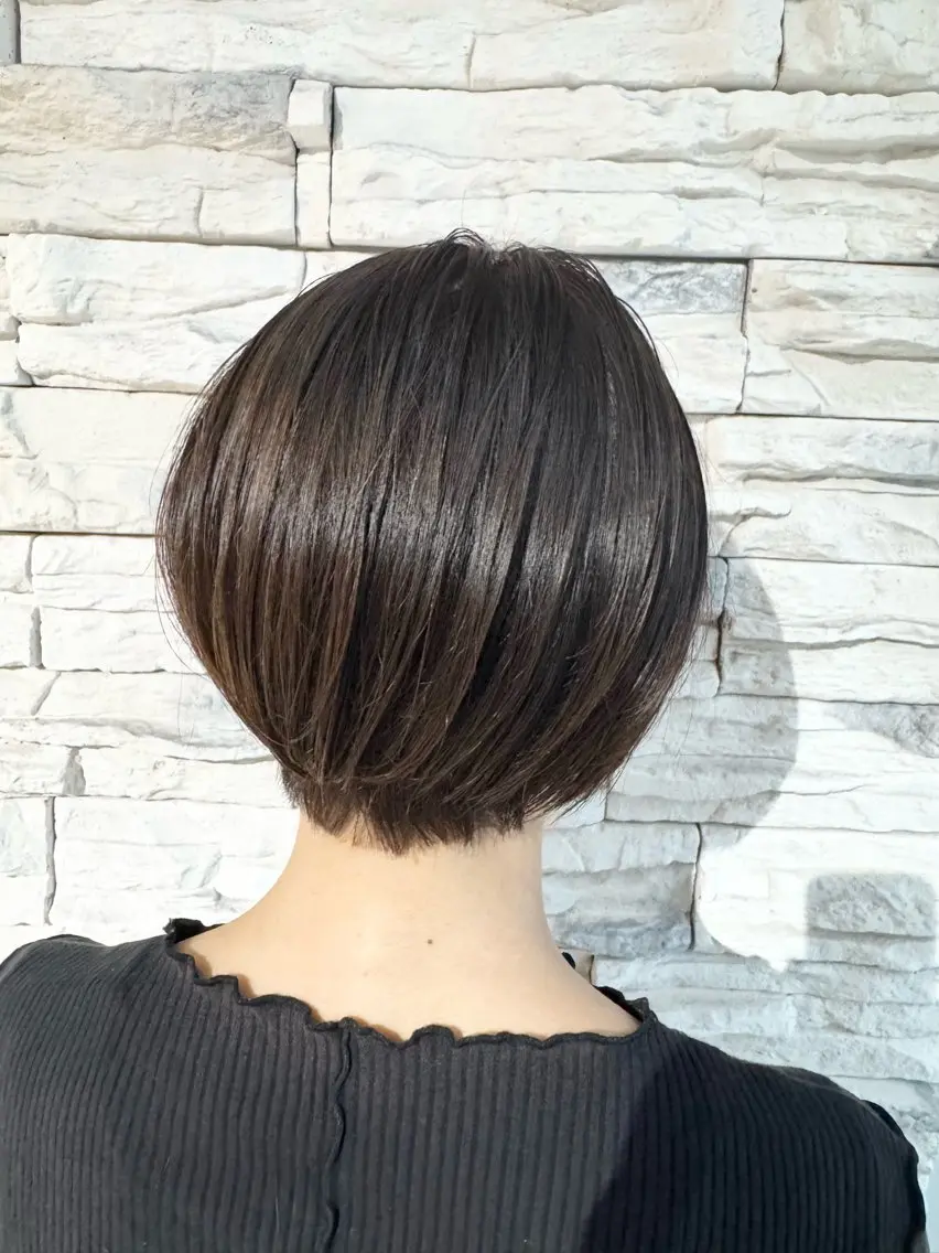 ショート 似合わせカット ショートヘア 🔶髪質改善/縮毛 ✨ 山郷敏彦🟢のヘアスタイル