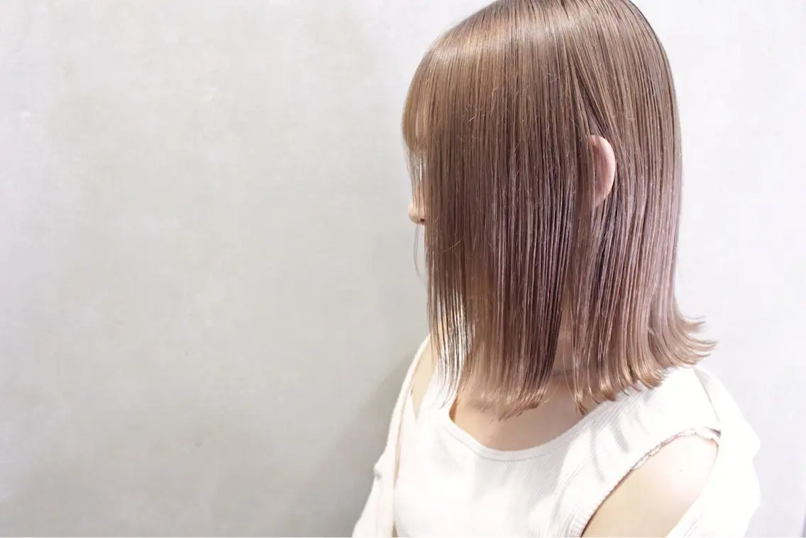 ミディアム カラー ヘアアレンジ ヘアカラー トリートメント lani ブリーチ /ダブルカラーのヘアスタイル