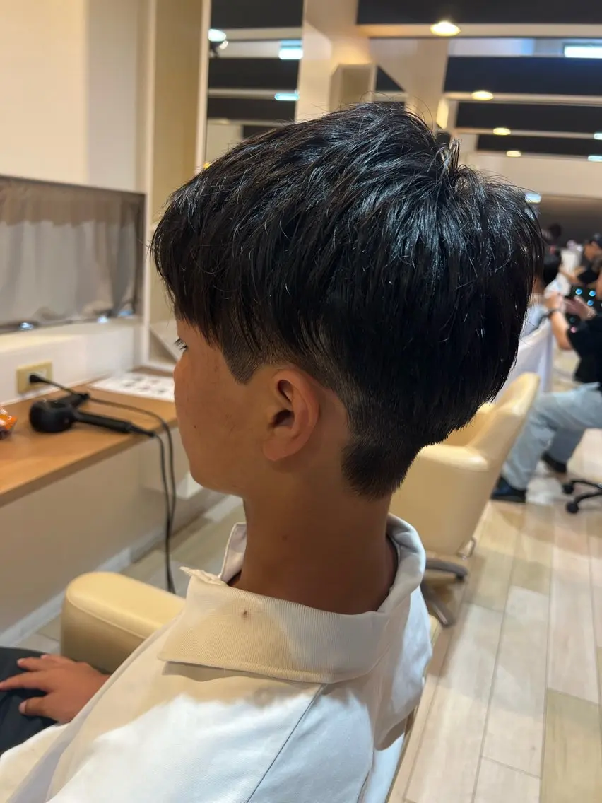 ショート カット cyan Amiのヘアスタイル