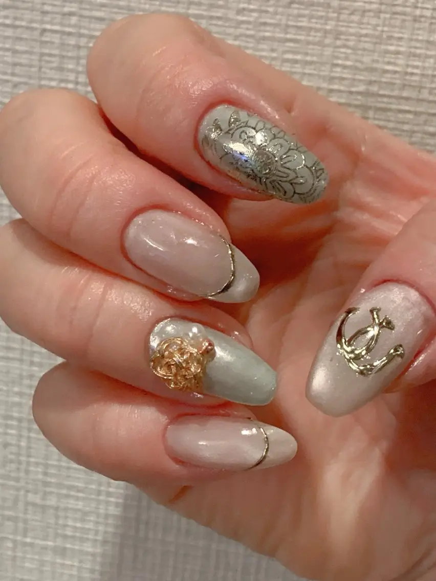 ネイル 成人式 マグネットネイル ミラーネイル NAIL__ KOKOのネイルデザイン